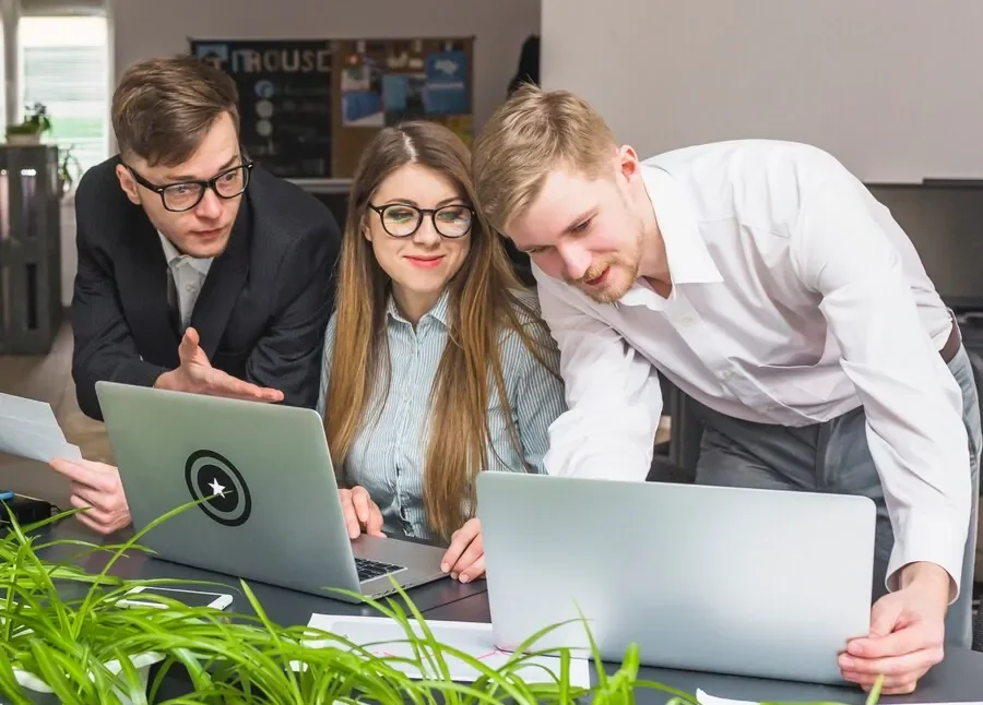 Master SEO for Contractors Own the Canadian Market