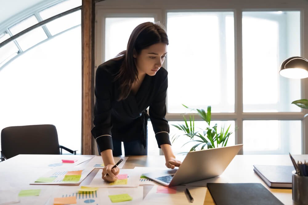 women-looking-at-laptop