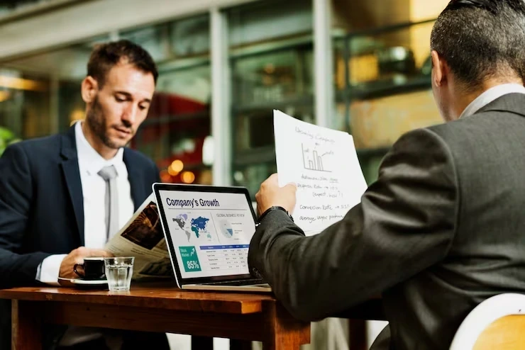 Local SEO professionals managing business citations to improve online visibility for hotels in Canada